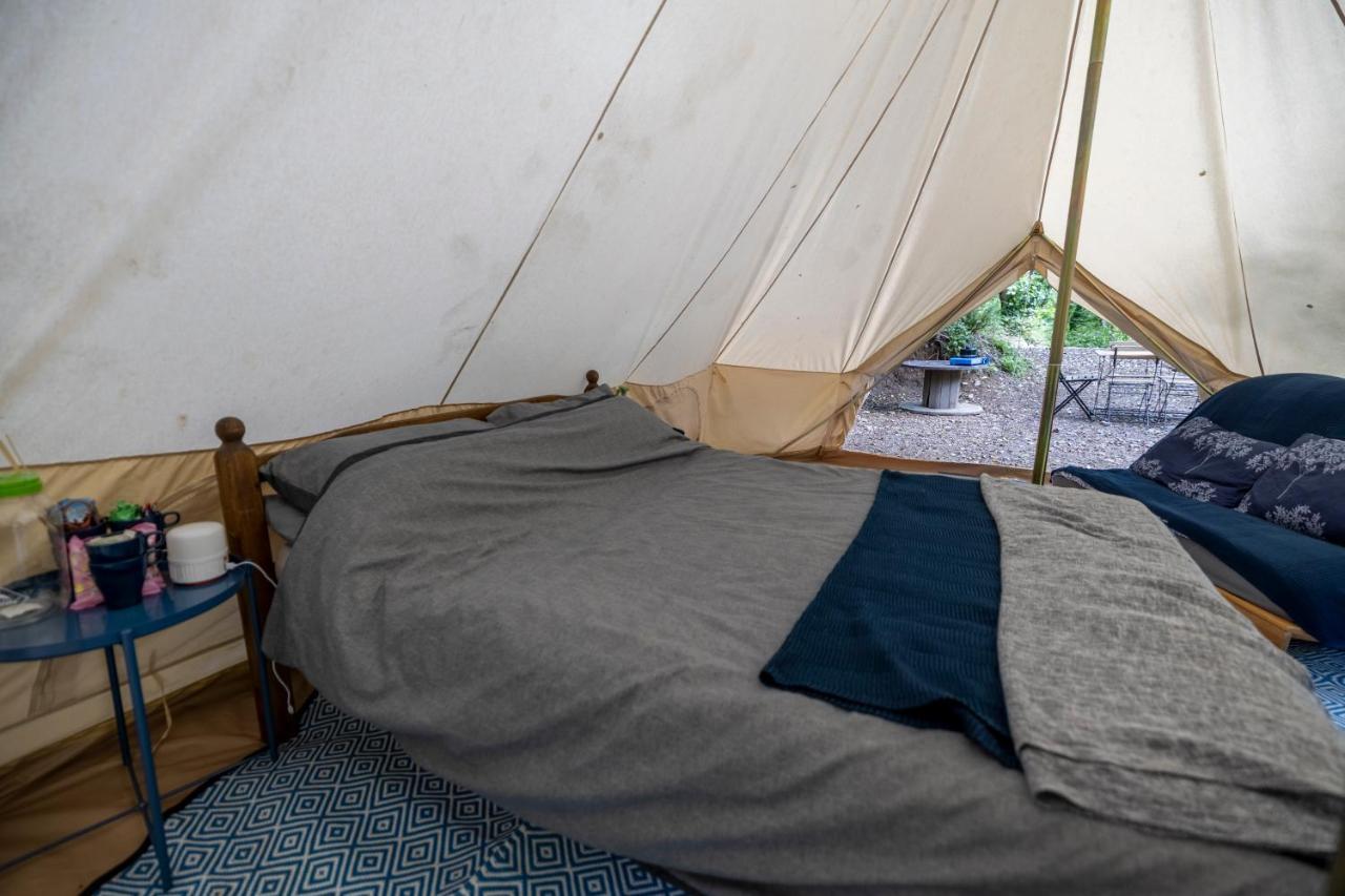 Naturally Glamping Kingsteignton ภายนอก รูปภาพ